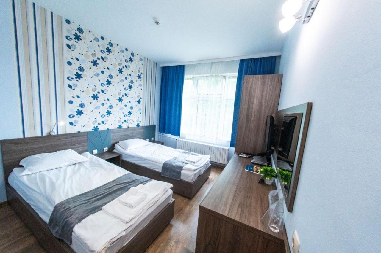 Hotel Ezeroto Stara Zagora Luaran gambar