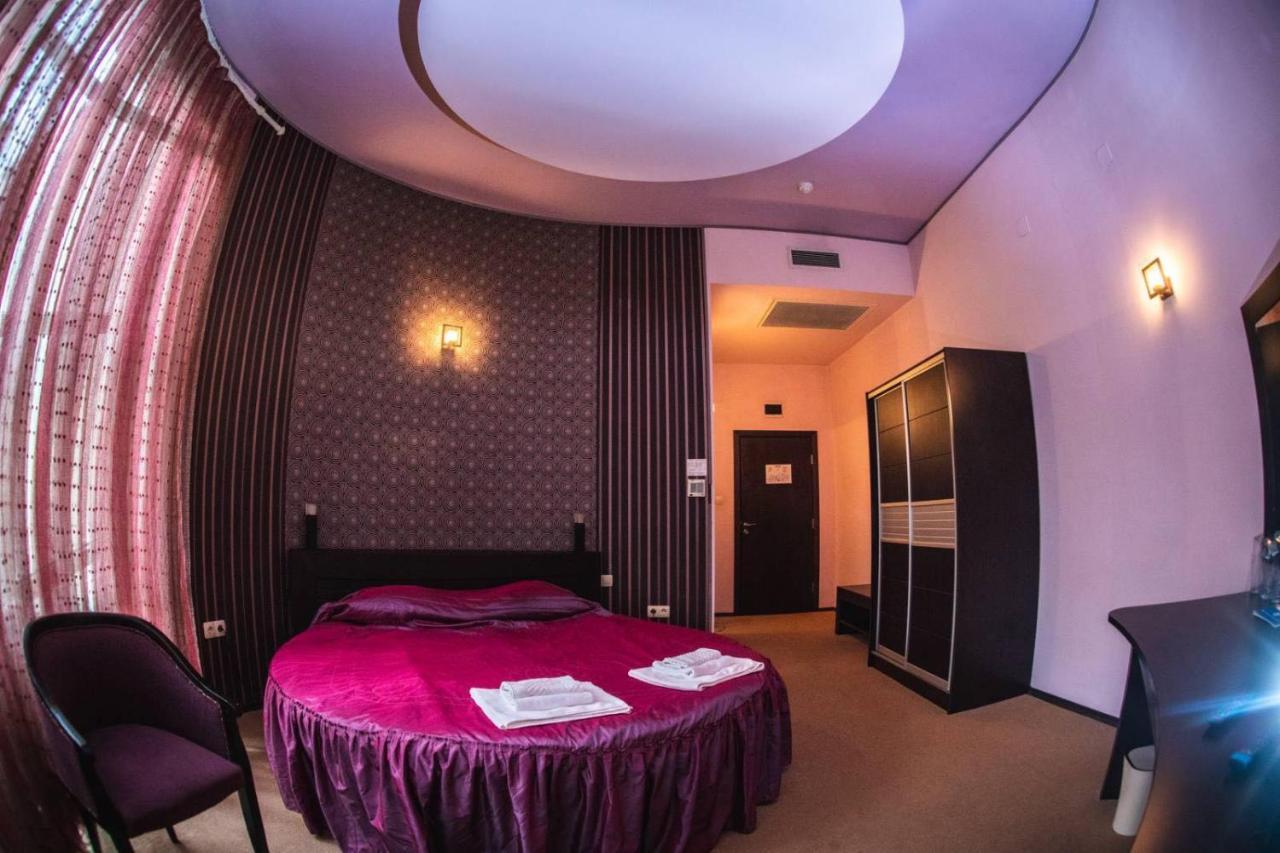 Hotel Ezeroto Stara Zagora Luaran gambar