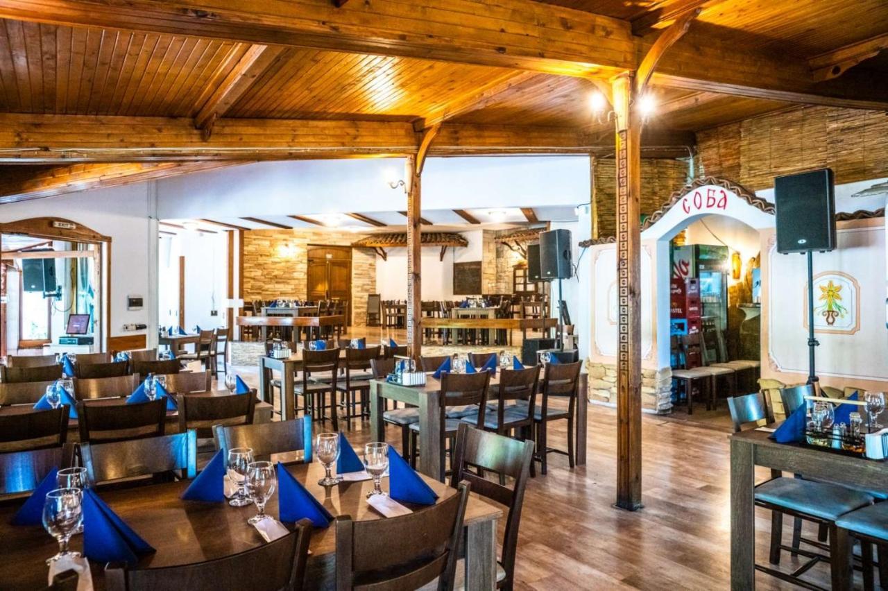 Hotel Ezeroto Stara Zagora Luaran gambar