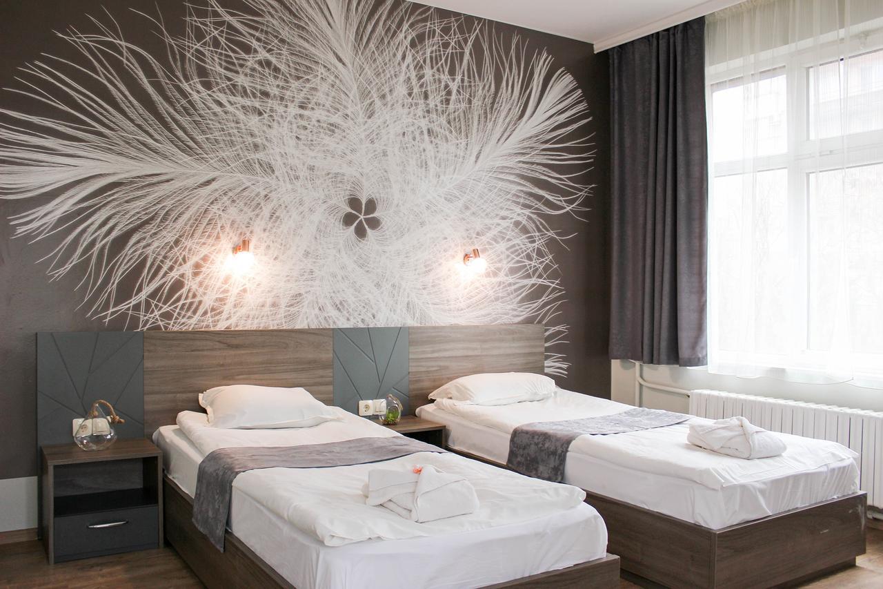 Hotel Ezeroto Stara Zagora Luaran gambar